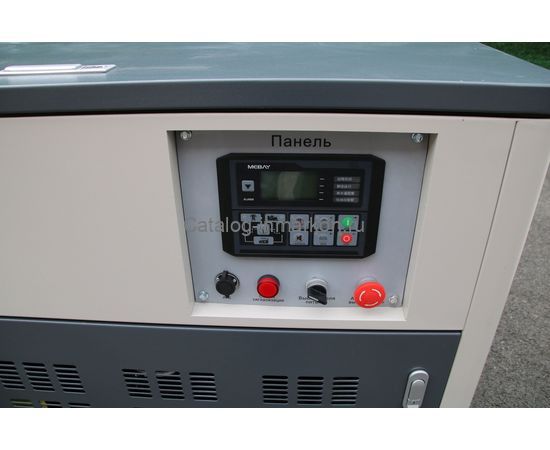 Бензиновый трехфазный генератор Амперос LT 25000S-3 в шумозащитном кожухе с электростартером и аккумулятором